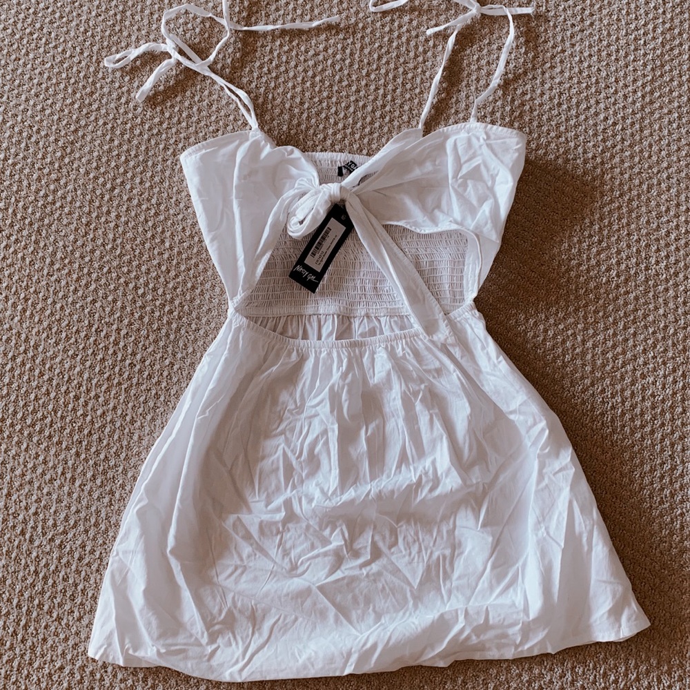 Nasty gal BRAND NEW white bow dress
